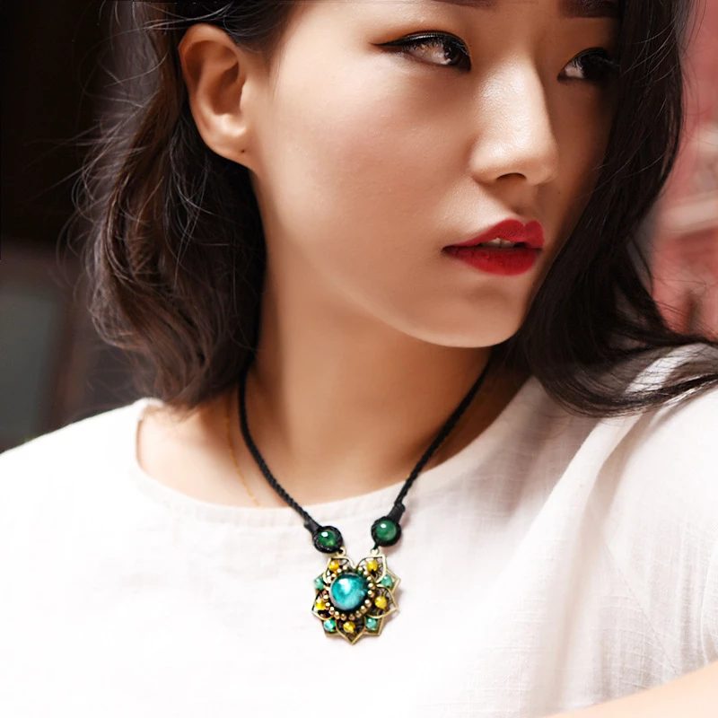Forest Green And Yellow Flower Necklace