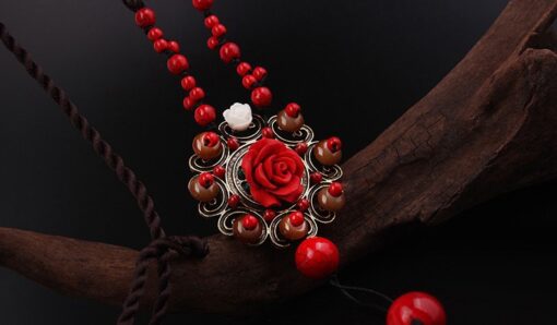 Red Rose Necklace