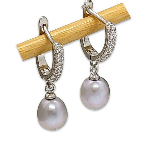 U-Shaped Carved Pearl Earrings