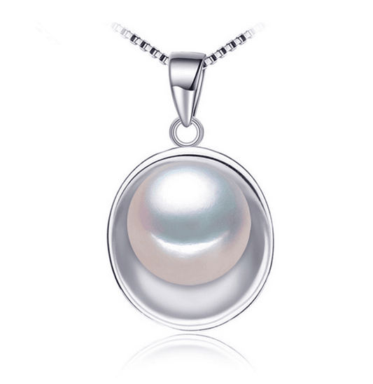 pearl necklace