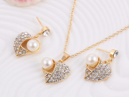 Glimmering Gold Set