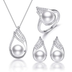 white pearls jeweler set